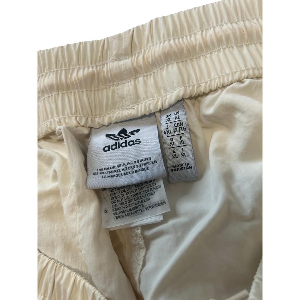 Adidas Originals Mens 3-Stripe Nylon Shorts Cream Off-White XL Trefoil Athletic - Picture 3 of 6